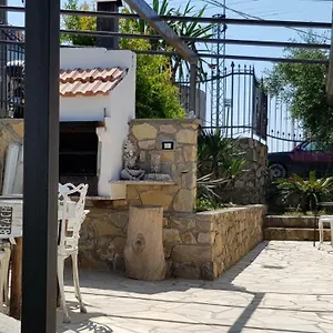  Hébergement de vacances Piccola Casa Con Giardino